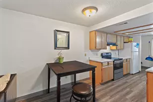 1460 SW Kokanee Ln, Grants Pass, OR 97527 - Photo 7