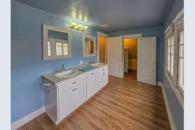 953 NE 9th Street, Grants Pass, OR 97526 - Photo 25