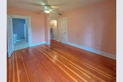 953 NE 9th Street, Grants Pass, OR 97526 - Photo 9