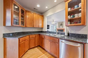 3054 Colonial Ave, Medford, OR 97504 - Photo 7