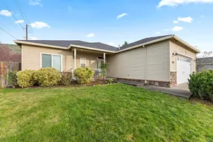 3054 Colonial Ave, Medford, OR 97504 - Photo 25