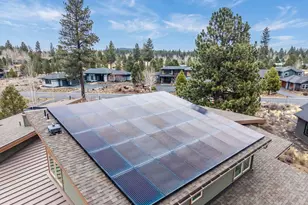 61649 Hosmer Lake Dr, Bend, OR 97702 - Photo 17