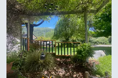 753 W Evans Creek Road, Rogue River, OR 97537 - Photo 5
