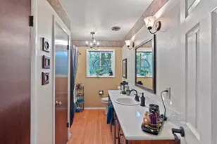 753 W Evans Creek Rd, Rogue River, OR 97537 - Photo 17