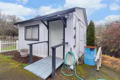 753 W Evans Creek Road, Rogue River, OR 97537 - Photo 43