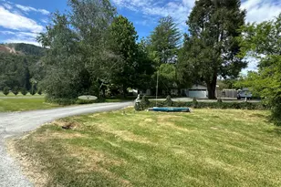 753 W Evans Creek Rd, Rogue River, OR 97537 - Photo 3