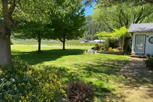 753 W Evans Creek Rd, Rogue River, OR 97537 - Photo 5