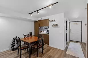 1111 Stevens St, Medford, OR 97504 - Photo 7