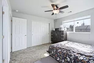 2030 Brookhurst St, Medford, OR 97504 - Photo 15