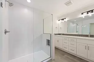 21165 NE Beall Dr, Bend, OR 97701 - Photo 29