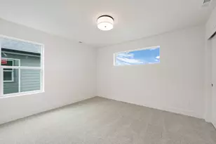 21165 NE Beall Dr, Bend, OR 97701 - Photo 25