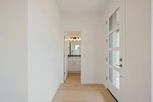 21165 NE Beall Dr, Bend, OR 97701 - Photo 5