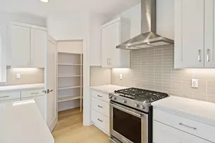 21165 NE Beall Dr, Bend, OR 97701 - Photo 15