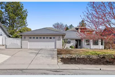 2374 Fairfield Drive, Medford, OR 97504 - Photo 1