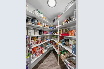 2374 Fairfield Drive, Medford, OR 97504 - Photo 17