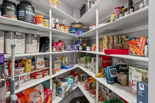 2374 Fairfield Dr, Medford, OR 97504 - Photo 17