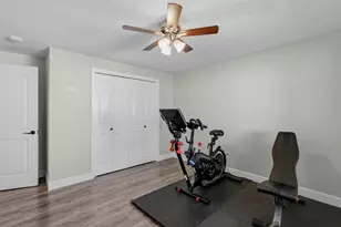 2374 Fairfield Dr, Medford, OR 97504 - Photo 25