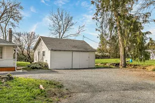 4127 Fern Valley Rd, Phoenix, OR 97535 - Photo 55