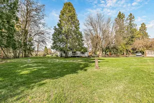 4127 Fern Valley Rd, Phoenix, OR 97535 - Photo 37