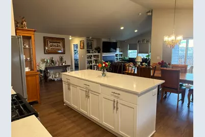 1779 NE 3rd Street NE, Redmond, OR 97756 - Photo 11
