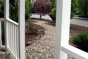 1721 SE Brookhurst Way, Grants Pass, OR 97527 - Photo 29