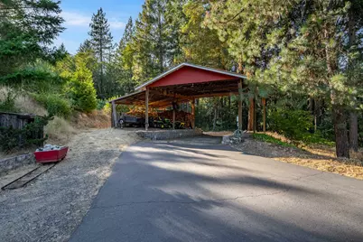 1260 Pinecrest Drive, Grants Pass, OR 97526 - Photo 41