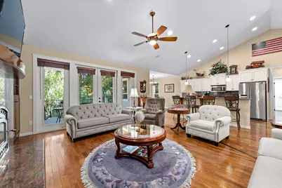 1260 Pinecrest Drive, Grants Pass, OR 97526 - Photo 11