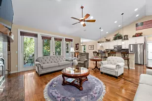 1260 Pinecrest Dr, Grants Pass, OR 97526 - Photo 11