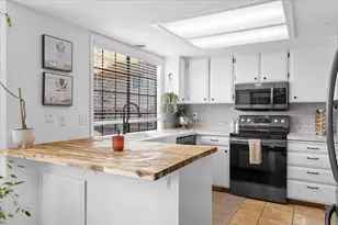 3208 Burton Dr, Medford, OR 97504 - Photo 7