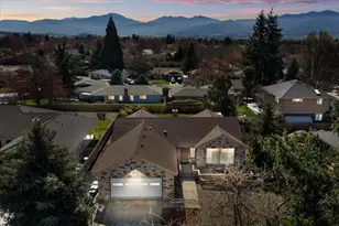 3208 Burton Dr, Medford, OR 97504 - Photo 35