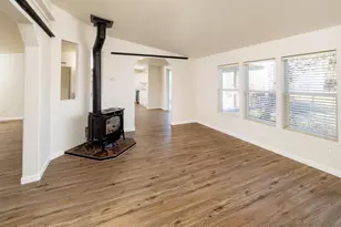 10113 SE Ridge View Rd, Prineville, OR 97754 - Photo 5