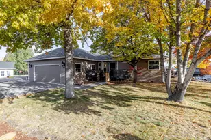 940 NE Purcell Blvd, Bend, OR 97701 - Photo 5