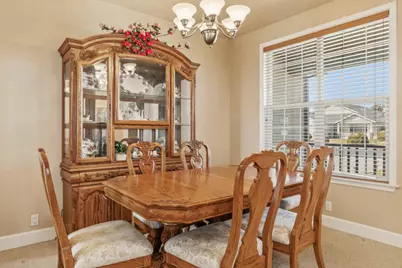 3317 Barnes Way, Klamath Falls, OR 97603 - Photo 11