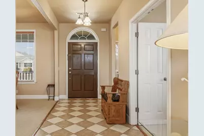 3317 Barnes Way, Klamath Falls, OR 97603 - Photo 3