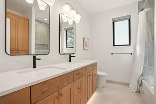 2643 NW Waymaker Ct, Bend, OR 97703 - Photo 53