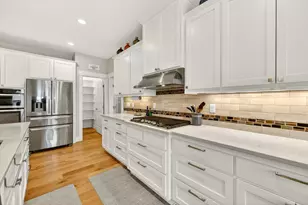 988 Pumpkin Rdg, Eagle Point, OR 97524 - Photo 17