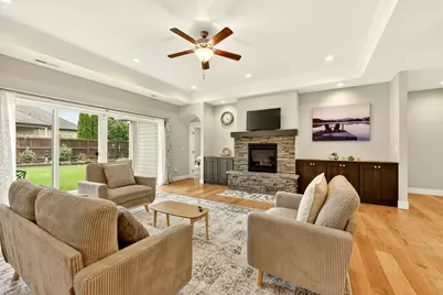 988 Pumpkin Ridge, Eagle Point, OR 97524 - Photo 11