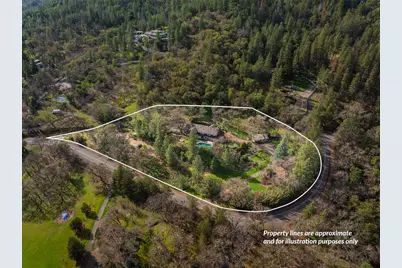 4132 Livingston Road, Central Point, OR 97502 - Photo 3