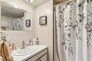 6901 Old Stage Rd, Central Point, OR 97502 - Photo 13