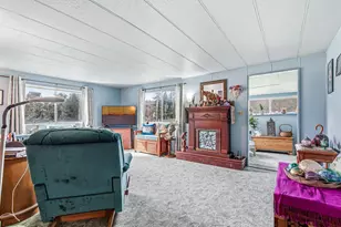 6901 Old Stage Rd, Central Point, OR 97502 - Photo 9