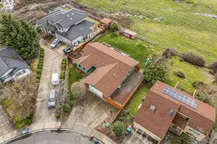 2854 Yvonne Rd, Medford, OR 97504 - Photo 41