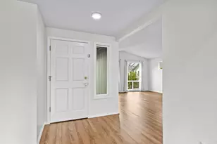 2854 Yvonne Rd, Medford, OR 97504 - Photo 13