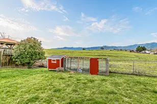 2854 Yvonne Rd, Medford, OR 97504 - Photo 41