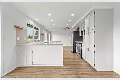 2854 Yvonne Road, Medford, OR 97504 - Photo 15