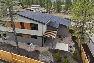 62475 NW Woodsman Loop, Bend, OR 97703 - Photo 45