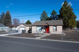 398 SE Court St, Prineville, OR 97754 - Photo 21