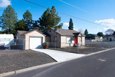 398 SE Court Street, Prineville, OR 97754 - Photo 23