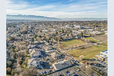 3144 State Street, Medford, OR 97504 - Photo 47