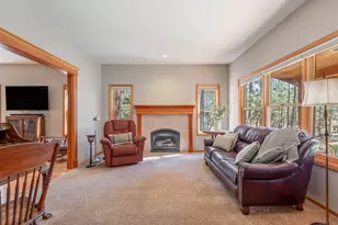 16514 Wren Ln, Sisters, OR 97759 - Photo 7