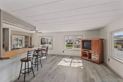 281 Lakeview Drive, Grants Pass, OR 97526 - Photo 5
